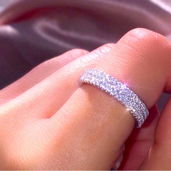 Nwot 925 Lab Created Diamond Eternity Ring size 7. 3 rows inlaid with diamonds❣️ - Picture 7 of 7